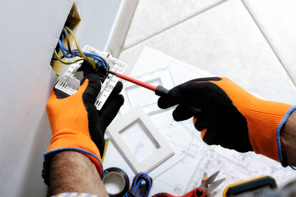 Best Emergency Electrical Repair Services  in Medina, MN